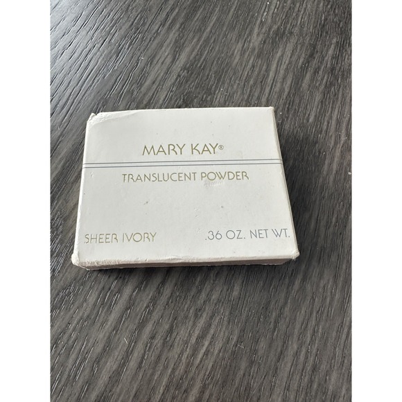 Mary Kay Translucent Pressed Powder. Compact. Sheer Ivory 0530. 0.36oz. New - Picture 6 of 8